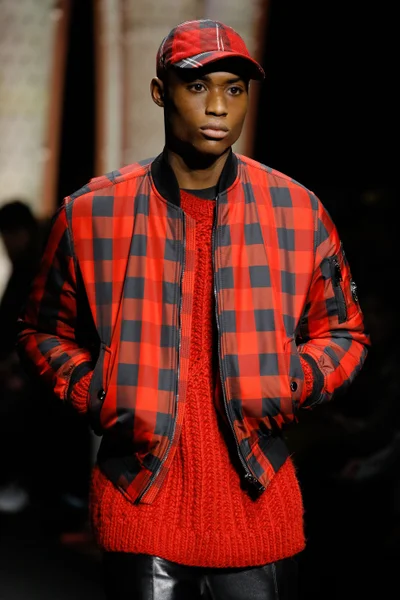 Look 65